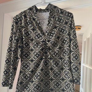 J McLaughlin Small V Neck Blouse